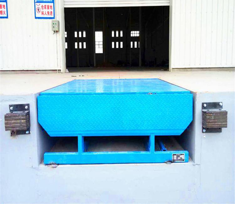 固定式登車橋 固定式登車橋